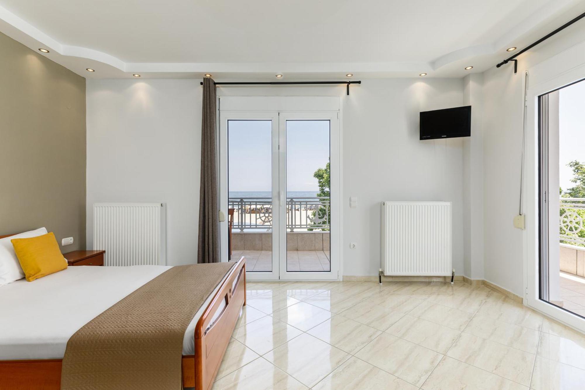 ניי פורי Agyra Seaview Hotel By Panel Hospitality מראה חיצוני תמונה
