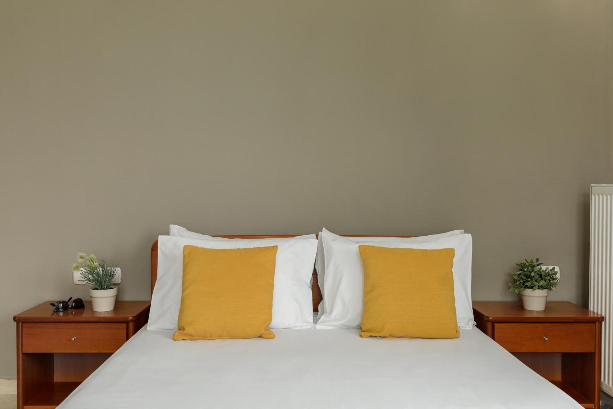 ניי פורי Agyra Seaview Hotel By Panel Hospitality מראה חיצוני תמונה